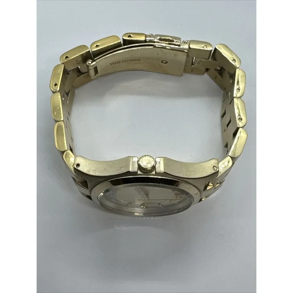 Marc Jacobs MBM3231 Womens Stainless Steel Analog Dial Quartz Wrist Watch JNA725
